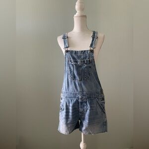 American Eagle Outfitters Women’s denim overall shorts